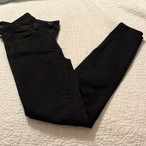 American Eagle Black Skinny Jeans